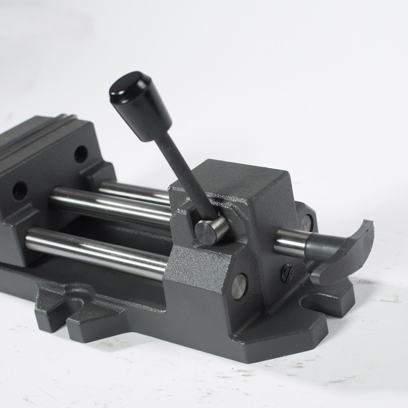 Pince à nez plat pour perceuse - Woodworking Quick Clamps avis et prix